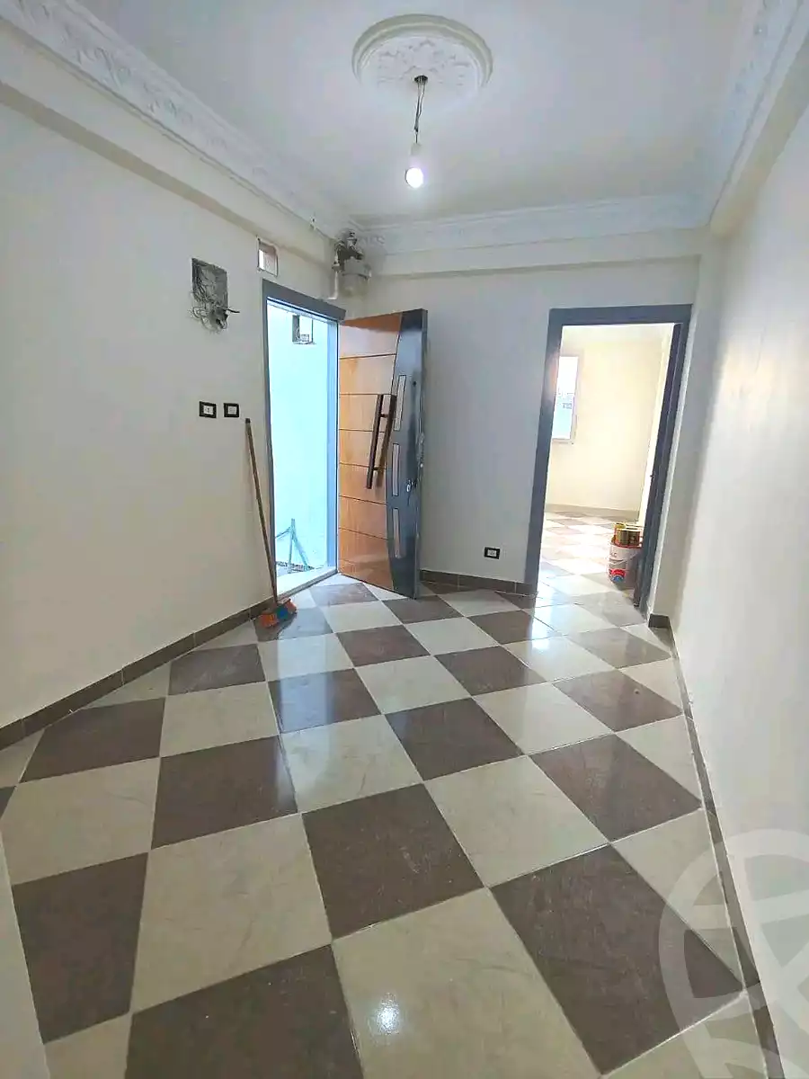 https://aqarmap.com.eg/en/listing/7144164-for-sale-alexandria-lsywf-el-falki