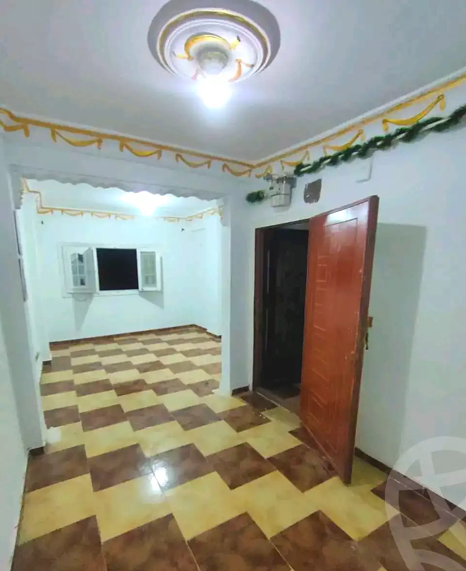 https://aqarmap.com.eg/ar/listing/7144384-for-sale-alexandria-lsywf-el-falki