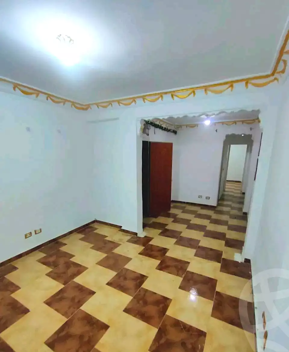 https://aqarmap.com.eg/ar/listing/7144384-for-sale-alexandria-lsywf-el-falki