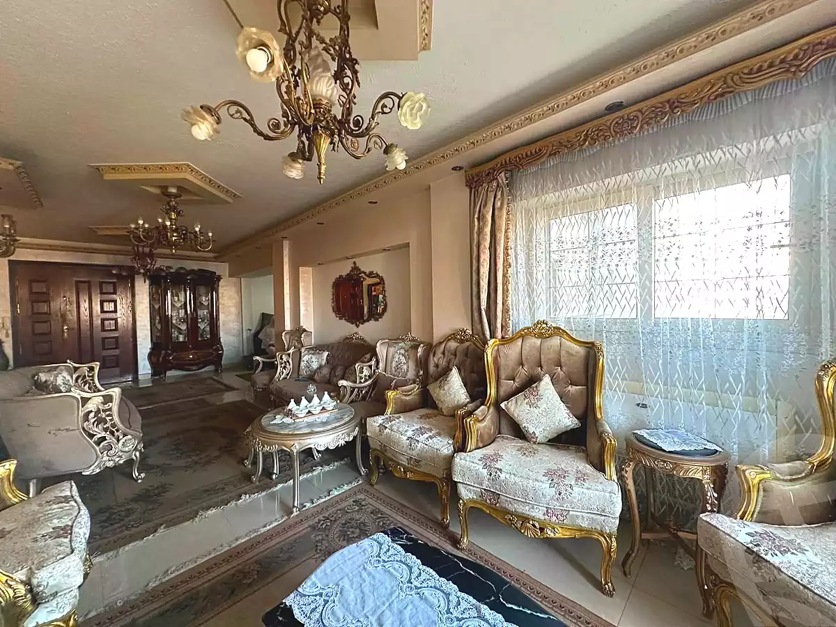 https://aqarmap.com.eg/en/listing/7144708-for-sale-alexandria-camp-cesar