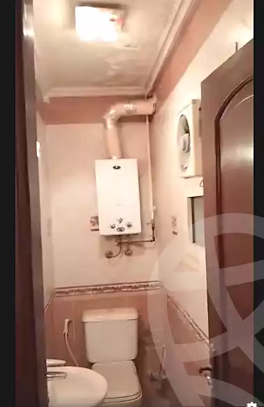 https://aqarmap.com.eg/en/listing/7144717-for-sale-cairo-ain-shams-ain-shams-el-sharkia-abd-el-hamid-othman-st