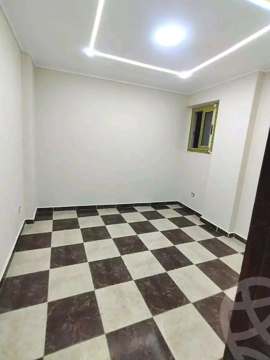 https://aqarmap.com.eg/ar/listing/7144725-for-sale-alexandria-el-asafra-shr-45