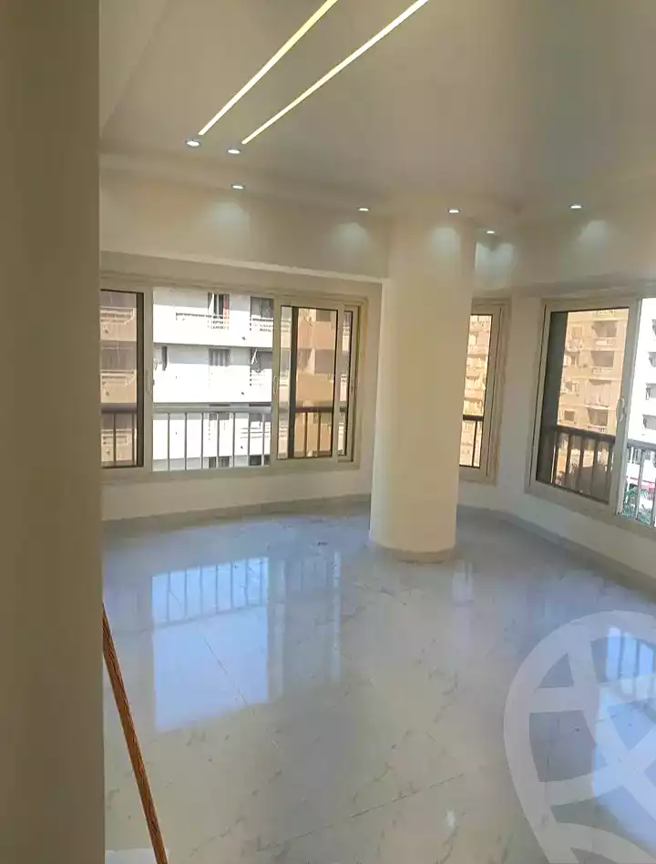 https://aqarmap.com.eg/ar/listing/7144775-for-sale-alexandria-al-agamy-lbytsh