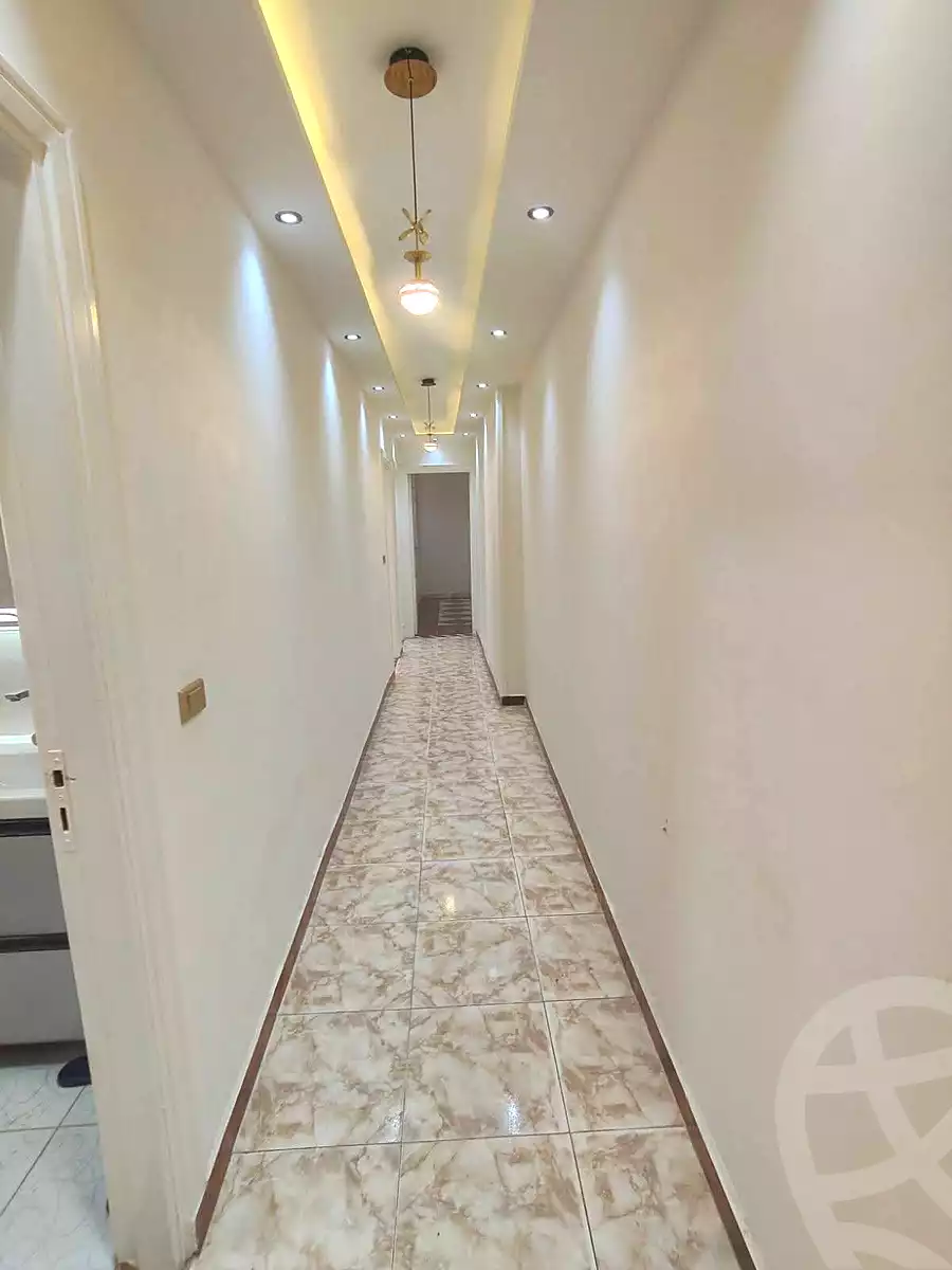 https://aqarmap.com.eg/ar/listing/7144787-for-sale-alexandria-miami-el-sebaey-st