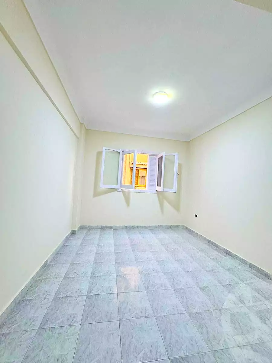 https://aqarmap.com.eg/ar/listing/7144815-for-sale-alexandria-al-agamy-shataa-el-nakheel