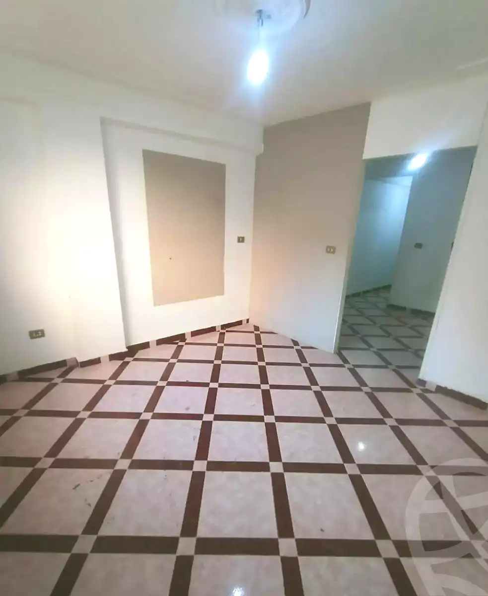 https://aqarmap.com.eg/ar/listing/7144859-for-sale-alexandria-lsywf-el-falki