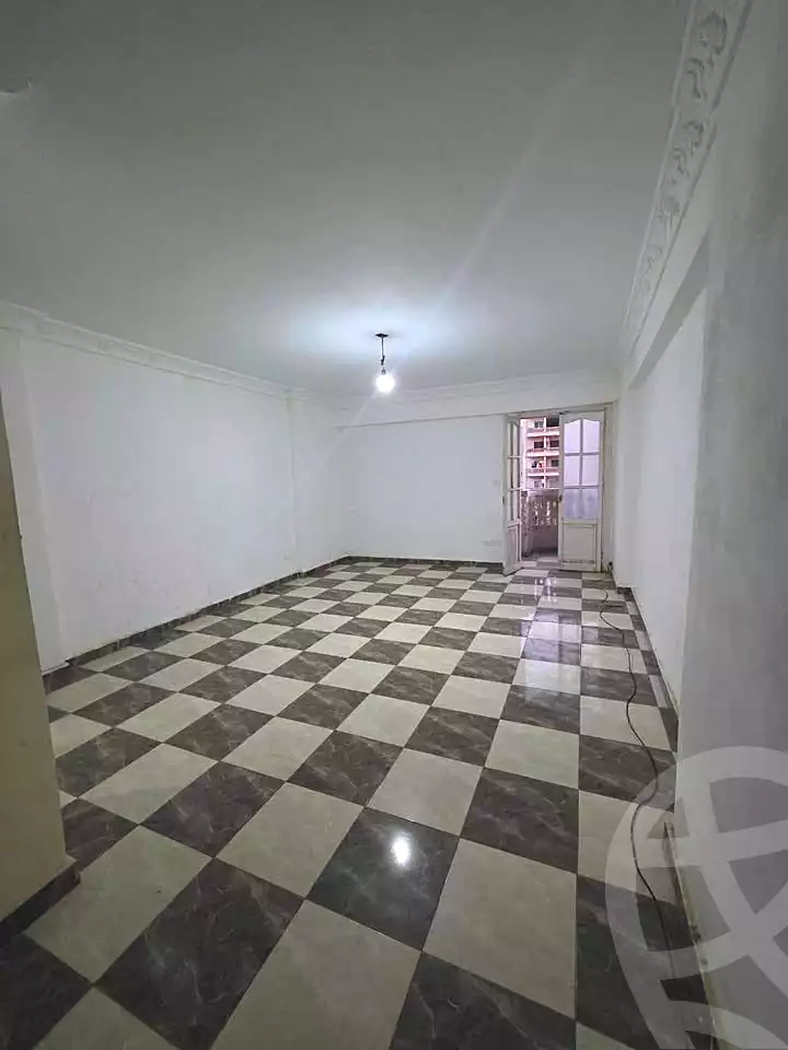 https://aqarmap.com.eg/en/listing/7144886-for-sale-alexandria-sydy-bshr-sydy-bshr-bhry-ali-hipa-st