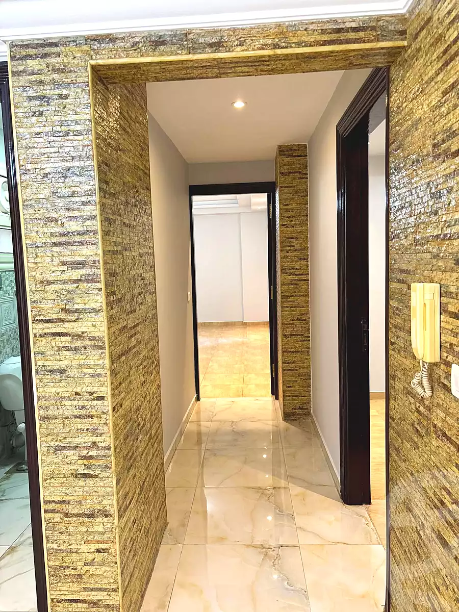 https://aqarmap.com.eg/ar/listing/7144861-for-sale-alexandria-miami-el-sebaey-st