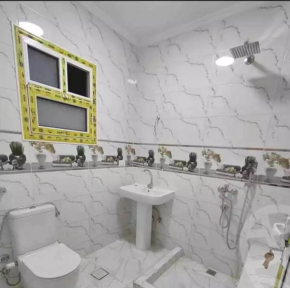 https://aqarmap.com.eg/en/listing/7144926-for-sale-alexandria-el-mandara-shr-30
