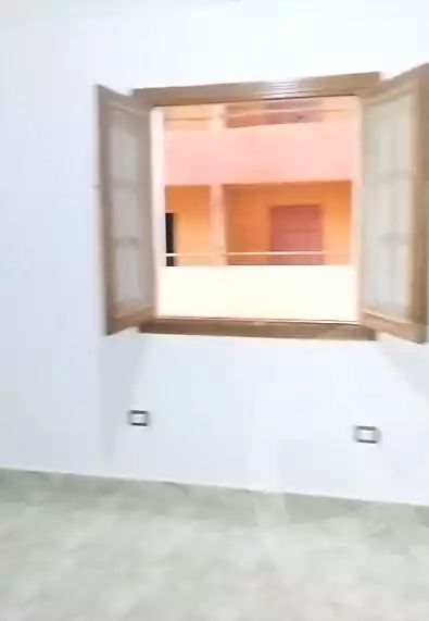 https://aqarmap.com.eg/ar/listing/7144959-for-sale-alexandria-new-miami-compounds-new-miami-doctors-city