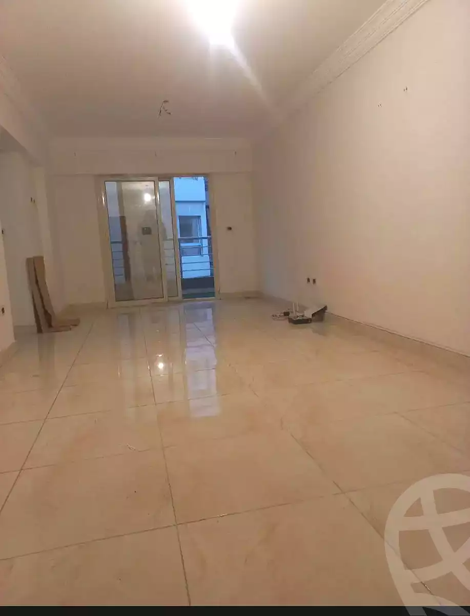 https://aqarmap.com.eg/ar/listing/7144979-for-rent-alexandria-lsywf-el-karma-compound