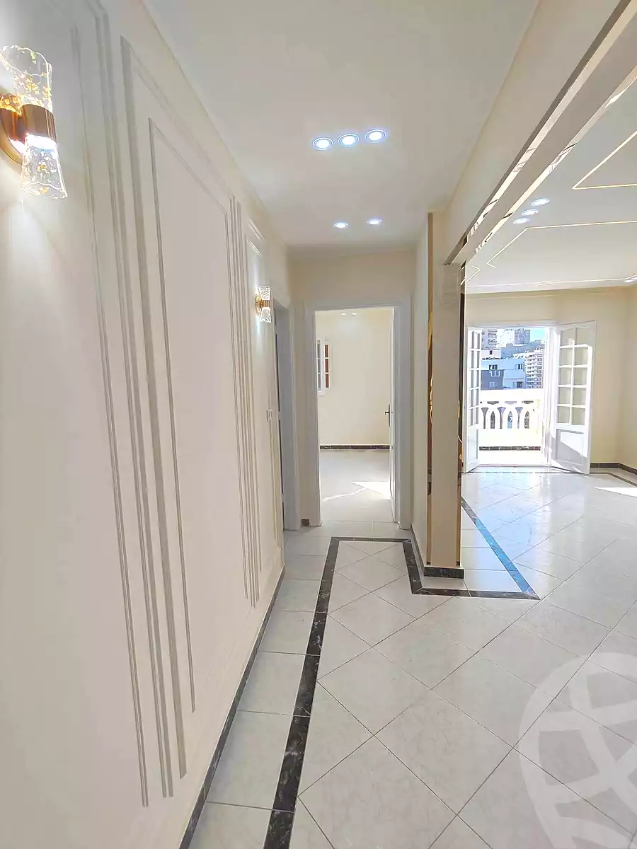 https://aqarmap.com.eg/ar/listing/7145247-for-sale-alexandria-sydy-bshr-sydy-bshr-bhry-gamal-abd-el-nasir-st