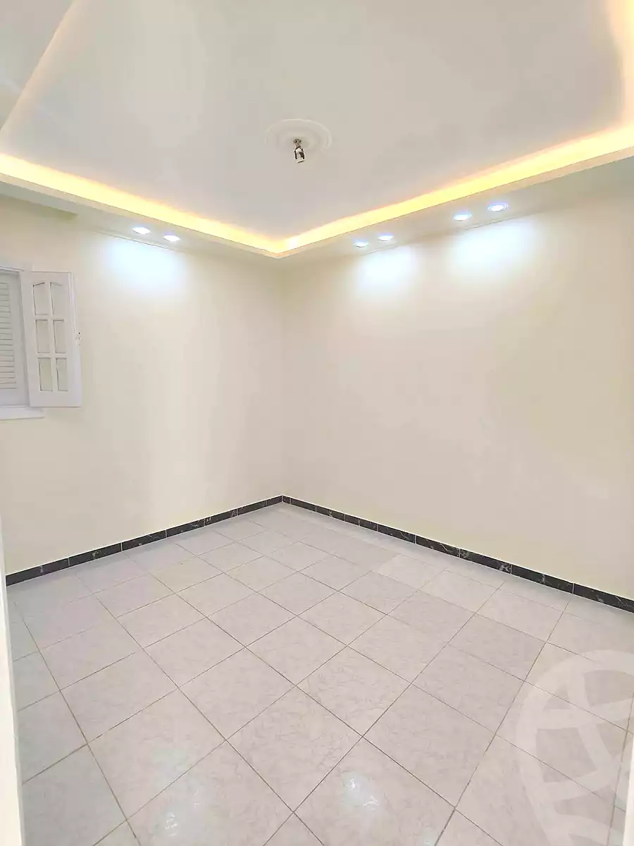 https://aqarmap.com.eg/ar/listing/7145247-for-sale-alexandria-sydy-bshr-sydy-bshr-bhry-gamal-abd-el-nasir-st