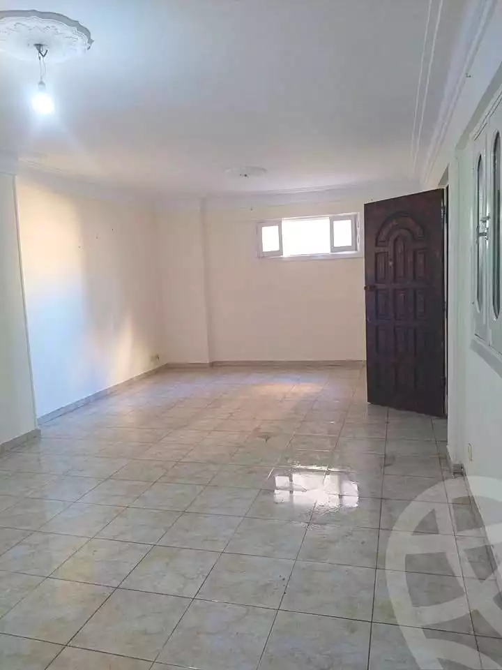 https://aqarmap.com.eg/ar/listing/7144600-for-rent-alexandria-sydy-bshr-sydy-bshr-bhry-shr-mhmwd-l-yswy