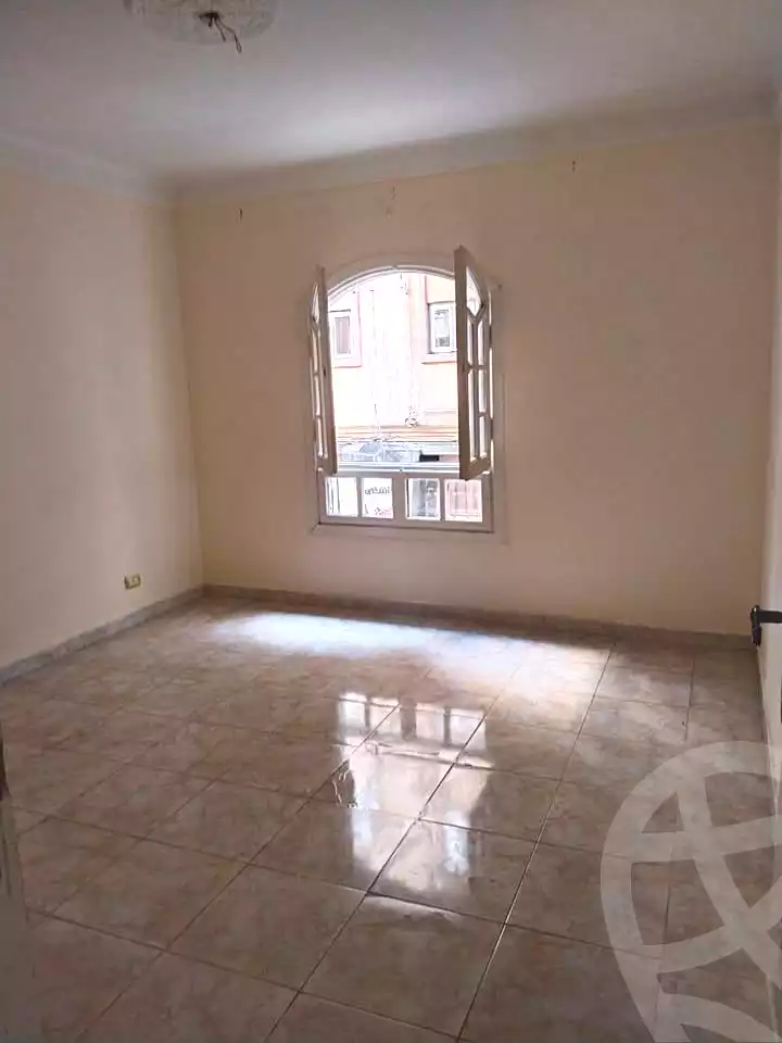 https://aqarmap.com.eg/ar/listing/7144600-for-rent-alexandria-sydy-bshr-sydy-bshr-bhry-shr-mhmwd-l-yswy