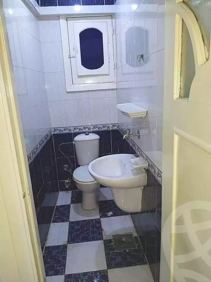 https://aqarmap.com.eg/ar/listing/7144600-for-rent-alexandria-sydy-bshr-sydy-bshr-bhry-shr-mhmwd-l-yswy