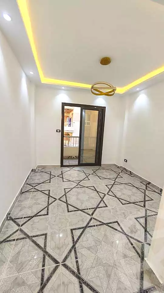 https://aqarmap.com.eg/ar/listing/7144584-for-sale-alexandria-sydy-bshr-sydy-bshr-bhry-shr-mhmwd-l-yswy
