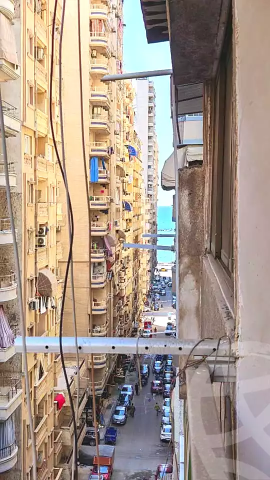 https://aqarmap.com.eg/ar/listing/7144584-for-sale-alexandria-sydy-bshr-sydy-bshr-bhry-shr-mhmwd-l-yswy