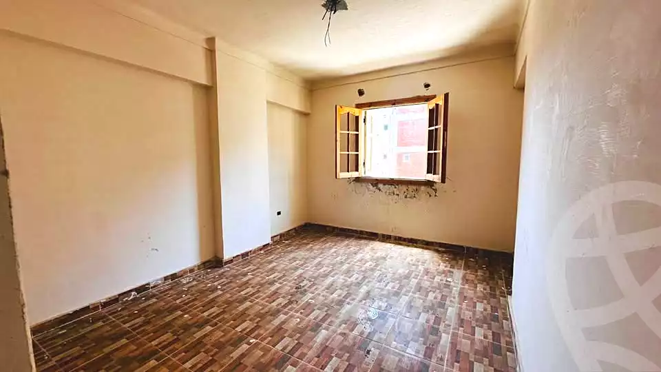 https://aqarmap.com.eg/ar/listing/7145452-for-sale-alexandria-el-asafra-l-sfr-bhry