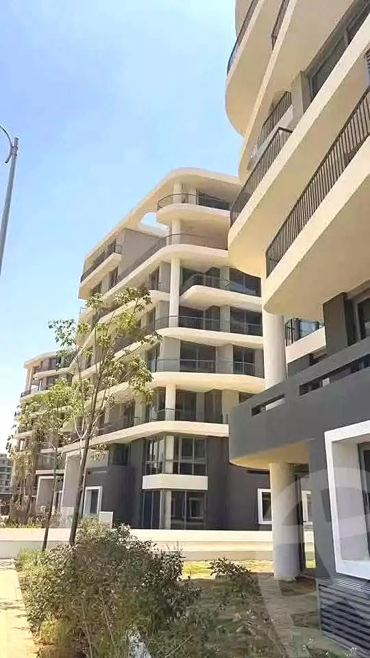 https://aqarmap.com.eg/en/listing/7145557-for-sale-cairo-new-administrative-capital-r7-armonia