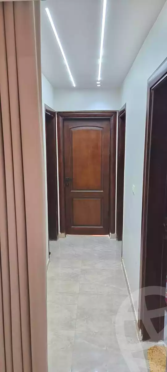 https://aqarmap.com.eg/ar/listing/7145867-for-rent-cairo-el-sheikh-zayed-city-compounds-jn-zyd