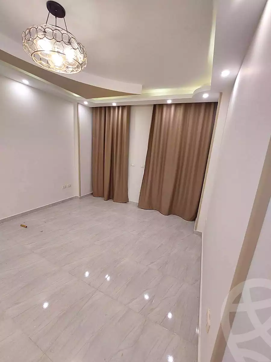 https://aqarmap.com.eg/en/listing/7145908-for-sale-cairo-helwan-helwan-el-sharkeya-saleh-sobhy-st