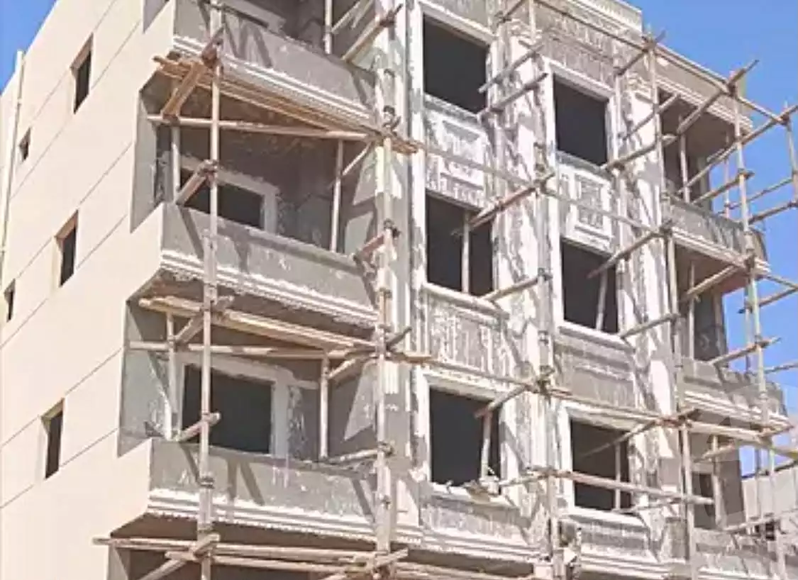 https://aqarmap.com.eg/en/listing/7146069-for-sale-cairo-new-cairo-bait-el-watan-south-suez-road-el-hay-el-takmely