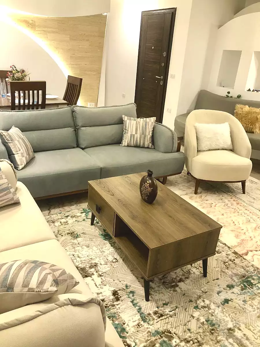 https://aqarmap.com.eg/ar/listing/7146169-for-rent-cairo-new-cairo-el-ahyaa-first-neighborhood-street-1