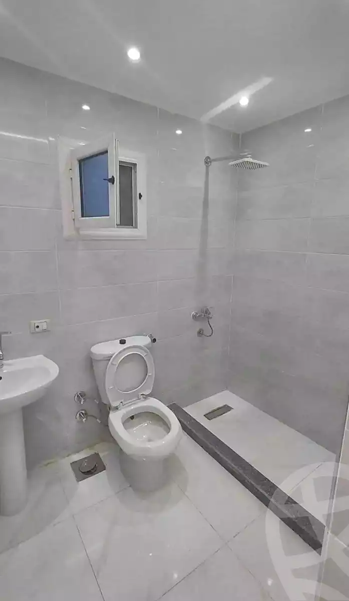https://aqarmap.com.eg/ar/listing/7146492-for-sale-alexandria-sydy-bshr-sydy-bshr-bhry-street-16