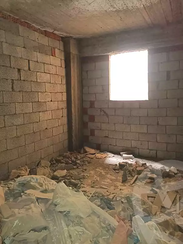 https://aqarmap.com.eg/ar/listing/7146576-for-sale-alexandria-al-agamy-el-hanouvel-al-haded-we-al-soulb-st