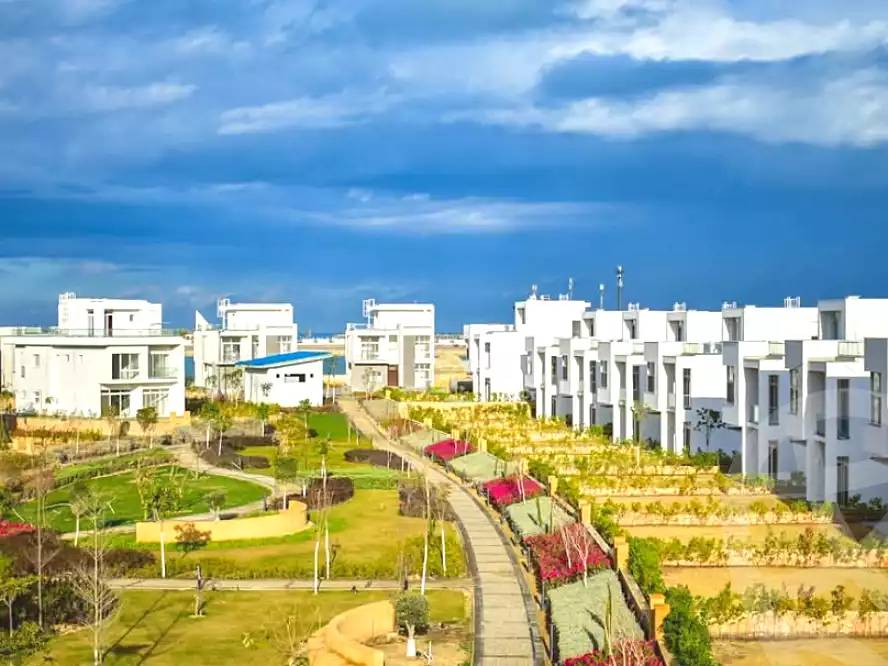 https://aqarmap.com.eg/en/listing/7051747-for-sale-north-coast-new-alamein-mntj-t-l-lmyn-ljdyd-kmbwnd-mzryn