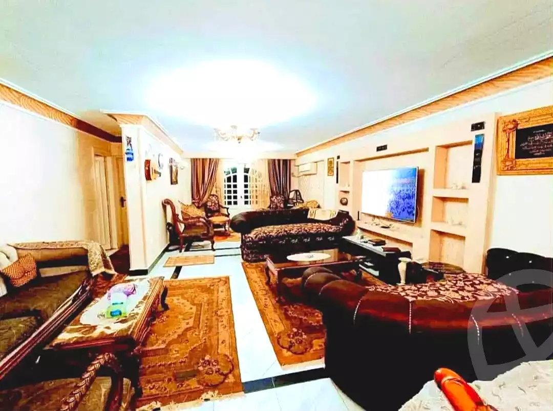 https://aqarmap.com.eg/en/listing/7146636-for-sale-alexandria-sydy-bshr