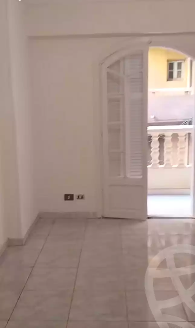 https://aqarmap.com.eg/ar/listing/7146783-for-rent-alexandria-sydy-bshr-sydy-bshr-bhry-shr-mhmwd-l-yswy