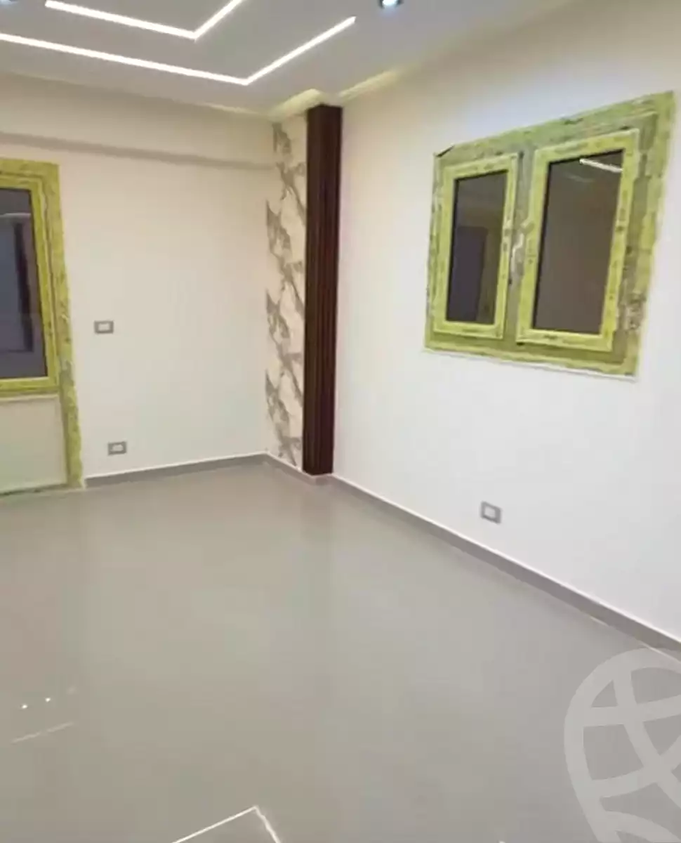 https://aqarmap.com.eg/ar/listing/7146800-for-sale-alexandria-el-asafra-l-sfr-bhry