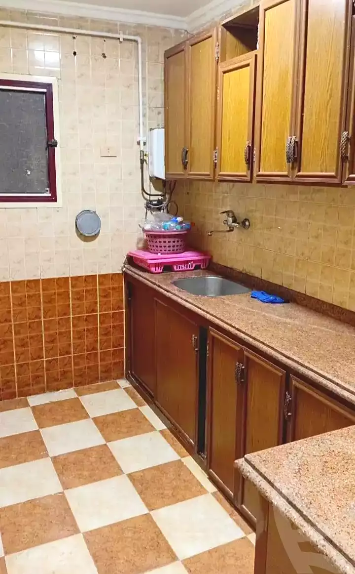 https://aqarmap.com.eg/en/listing/7146804-for-sale-alexandria-el-asafra-l-sfr-bhry-edrees-st