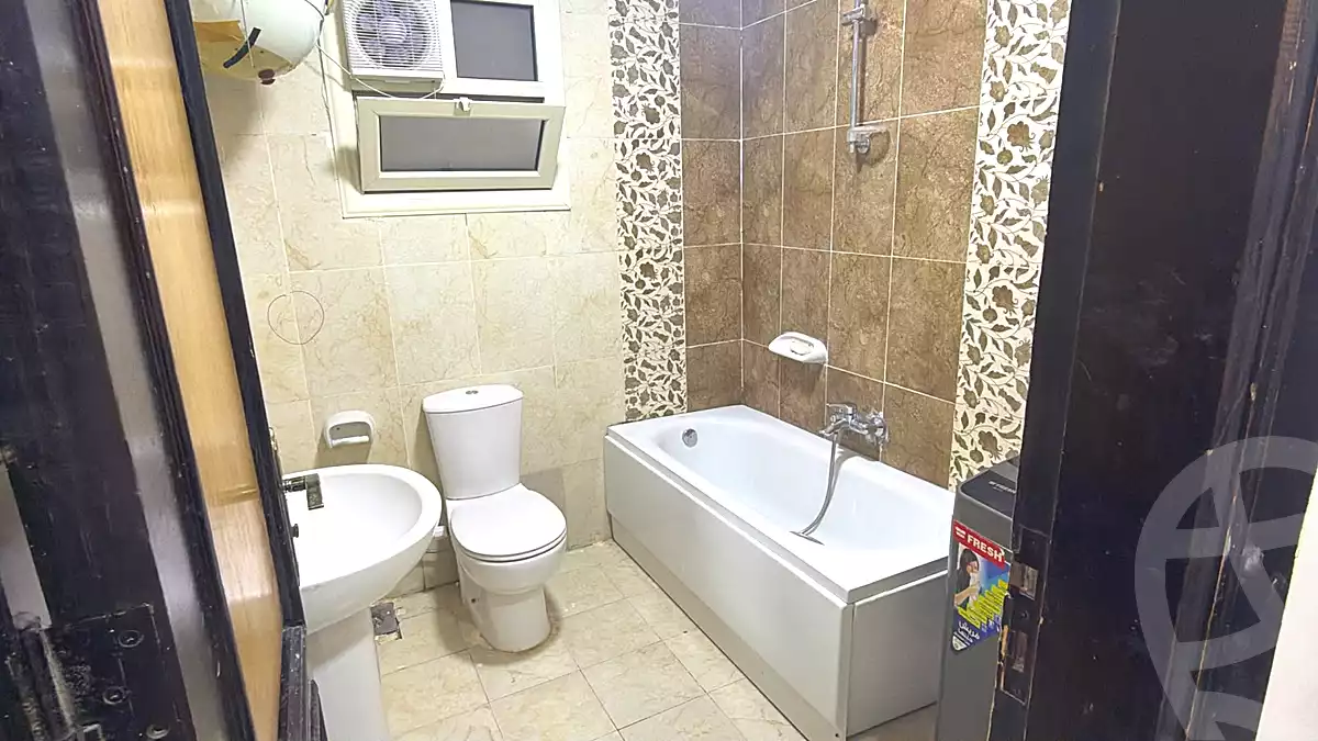 https://aqarmap.com.eg/ar/listing/7124798-for-rent-cairo-al-oubour-compounds-dar-misr