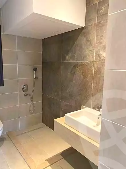 https://aqarmap.com.eg/en/listing/7147145-for-sale-cairo-el-sheikh-zayed-city-compounds