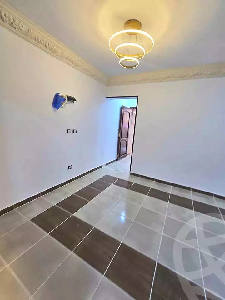 https://aqarmap.com.eg/ar/listing/7147359-for-sale-alexandria-al-agamy-shataa-el-nakheel