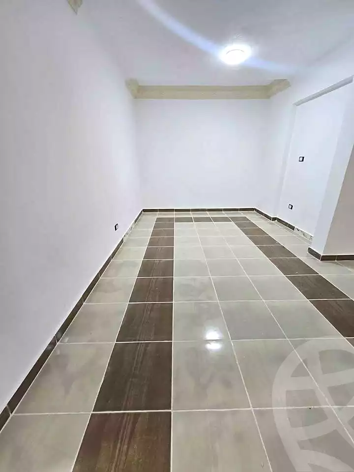 https://aqarmap.com.eg/ar/listing/7147359-for-sale-alexandria-al-agamy-shataa-el-nakheel