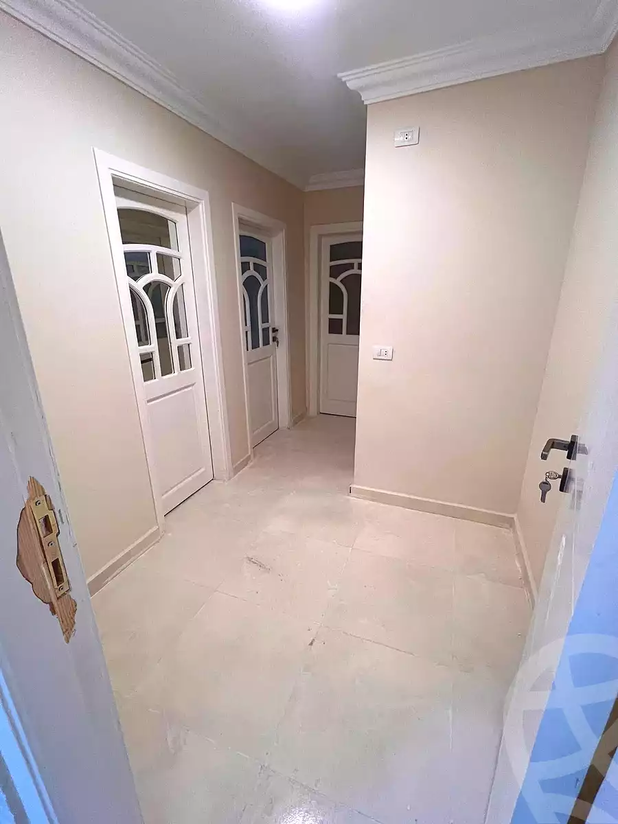 https://aqarmap.com.eg/ar/listing/7147392-for-sale-cairo-helwan-helwan-el-sharkeya-abd-el-rahman-pasha-st