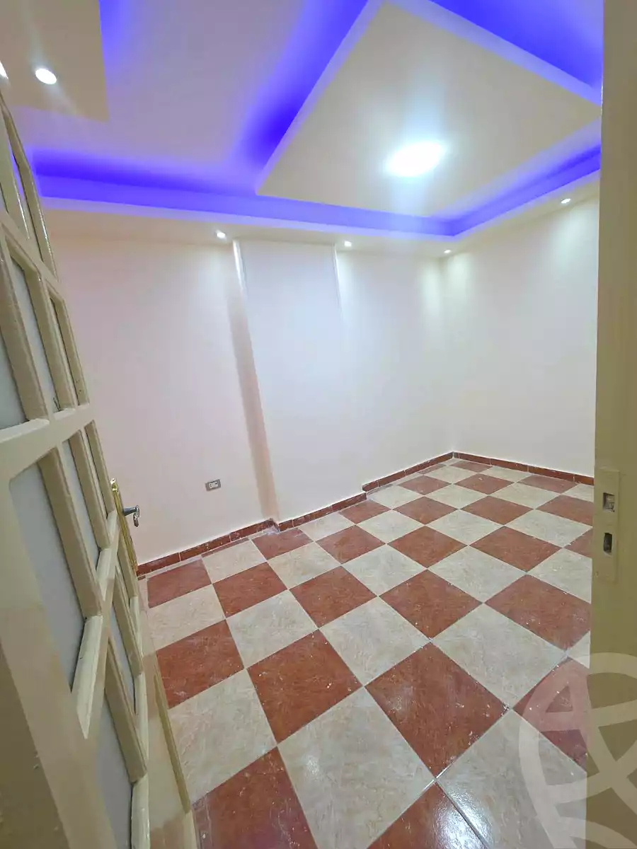 https://aqarmap.com.eg/ar/listing/7147397-for-sale-alexandria-sydy-bshr-sydy-bshr-bhry-shr-mhmwd-l-yswy