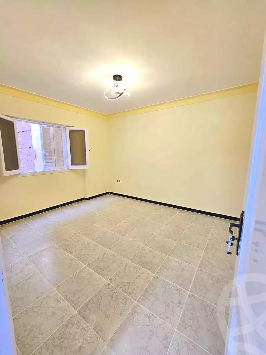 https://aqarmap.com.eg/ar/listing/7147414-for-sale-alexandria-al-agamy-shataa-el-nakheel