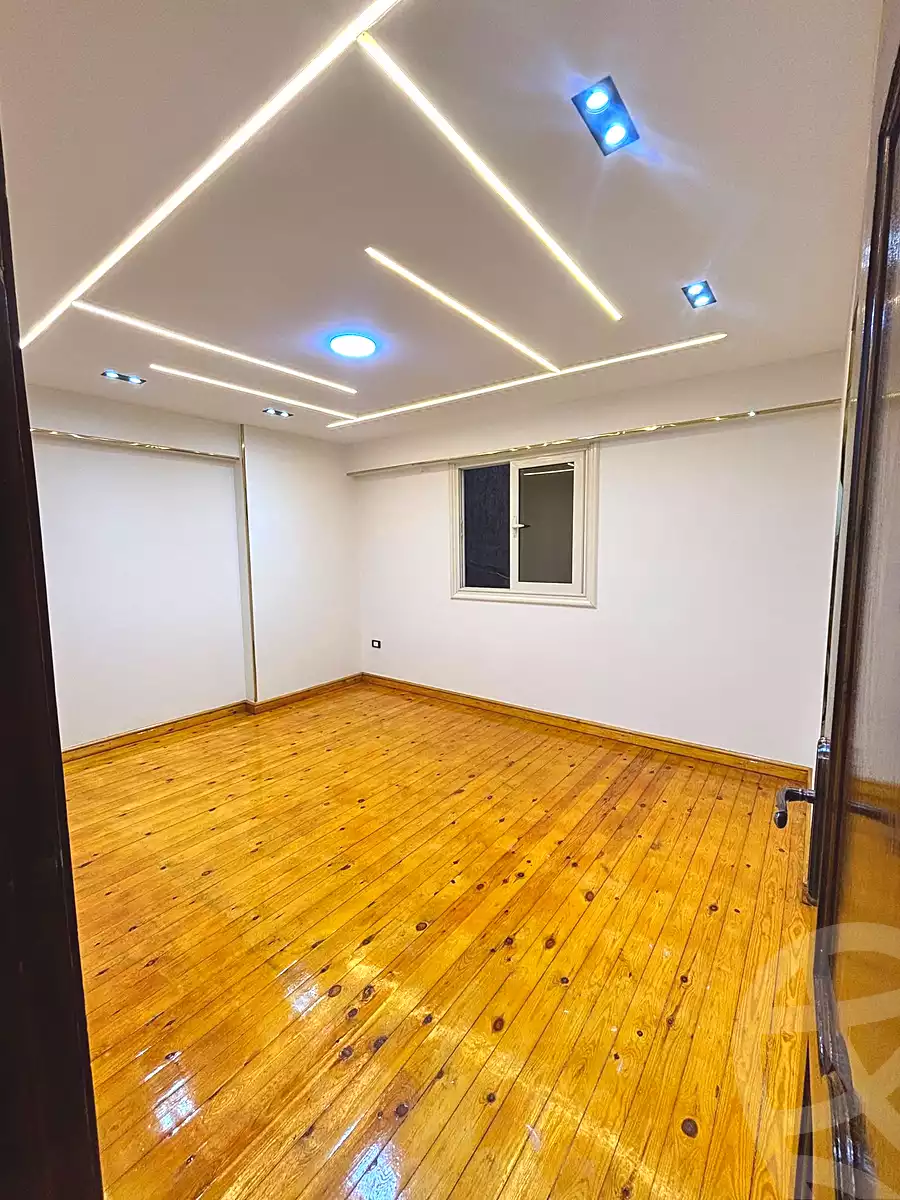 https://aqarmap.com.eg/ar/listing/7147484-for-sale-alexandria-sydy-bshr-sydy-bshr-bhry-shr-lsg-mhmd-bd-lslm