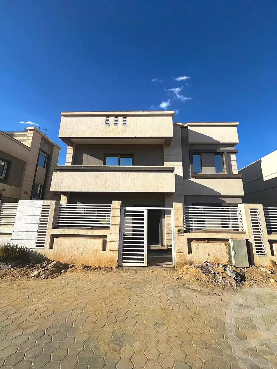 https://aqarmap.com.eg/ar/listing/7147452-for-sale-cairo-el-sheikh-zayed-city-green-revolution