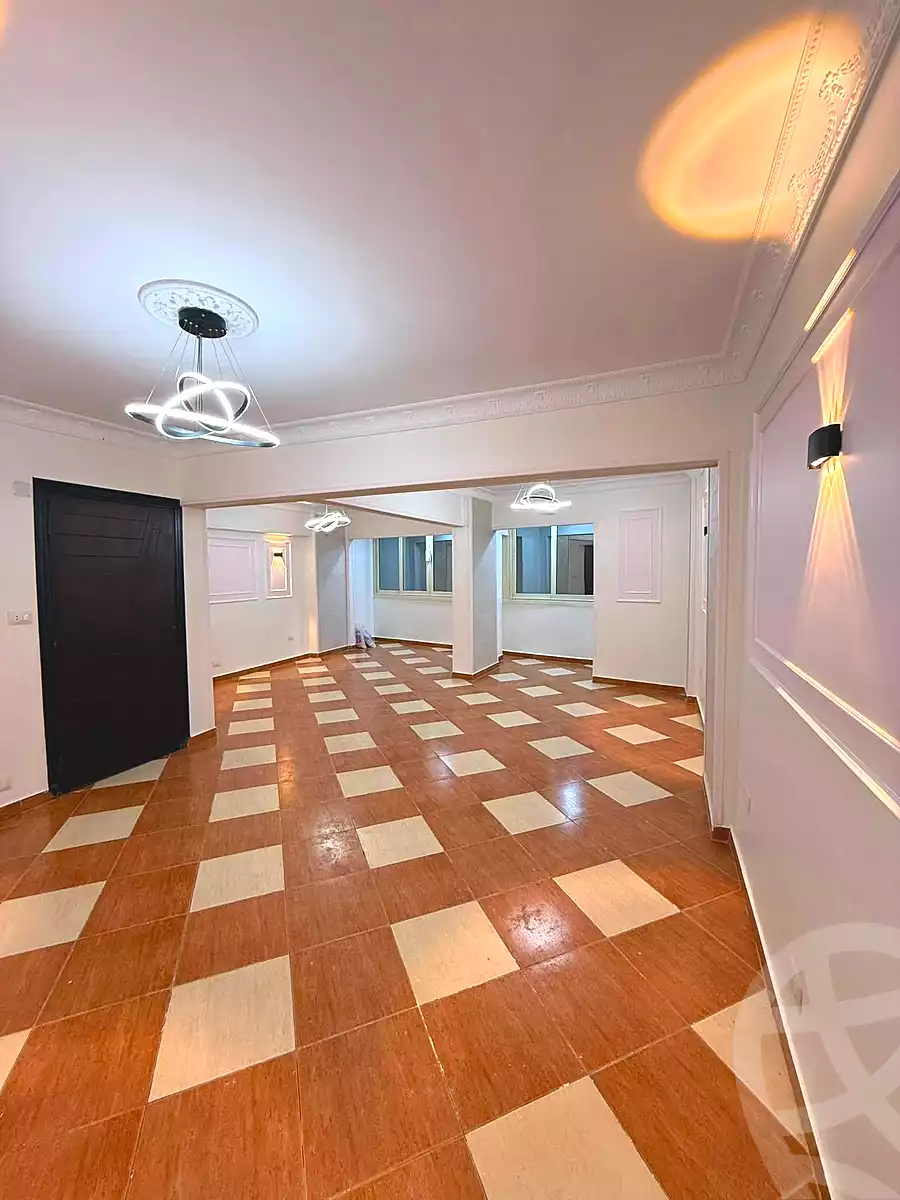 https://aqarmap.com.eg/ar/listing/7147545-for-sale-alexandria-el-asafra-l-sfr-bhry