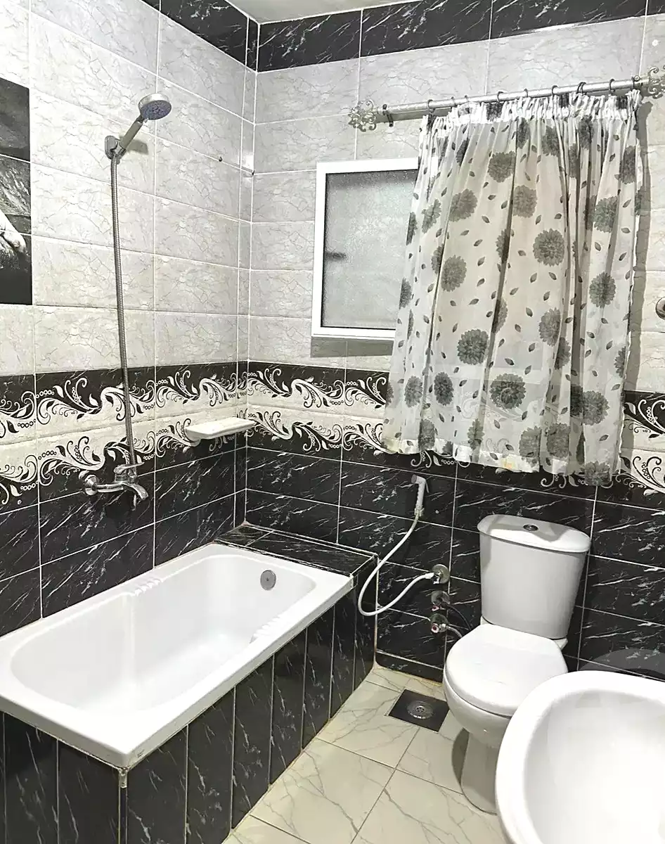 https://aqarmap.com.eg/en/listing/7147569-for-sale-alexandria-al-agamy-el-hanouvel-al-asdakaa-st