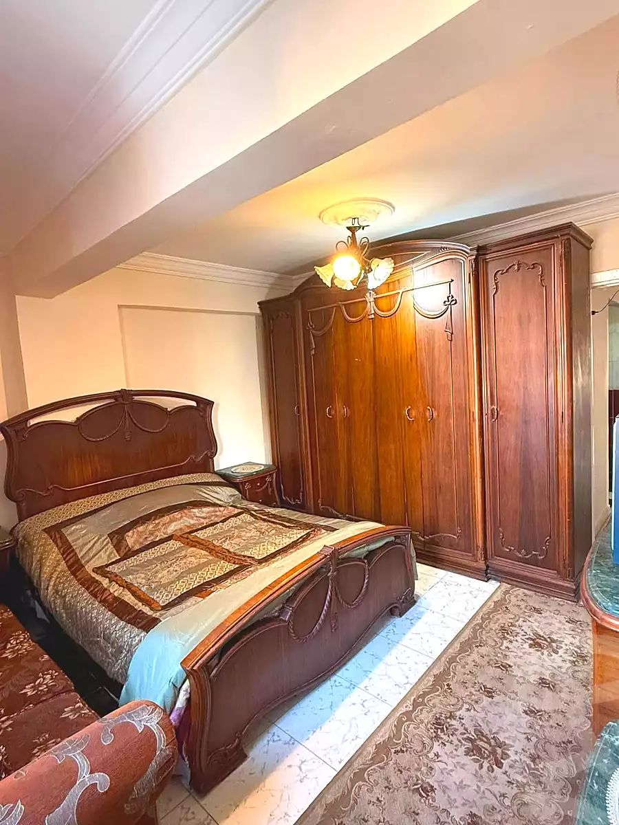 https://aqarmap.com.eg/ar/listing/7147576-for-sale-alexandria-sydy-bshr-sydy-bshr-bhry-ibrahim-el-sayed-st