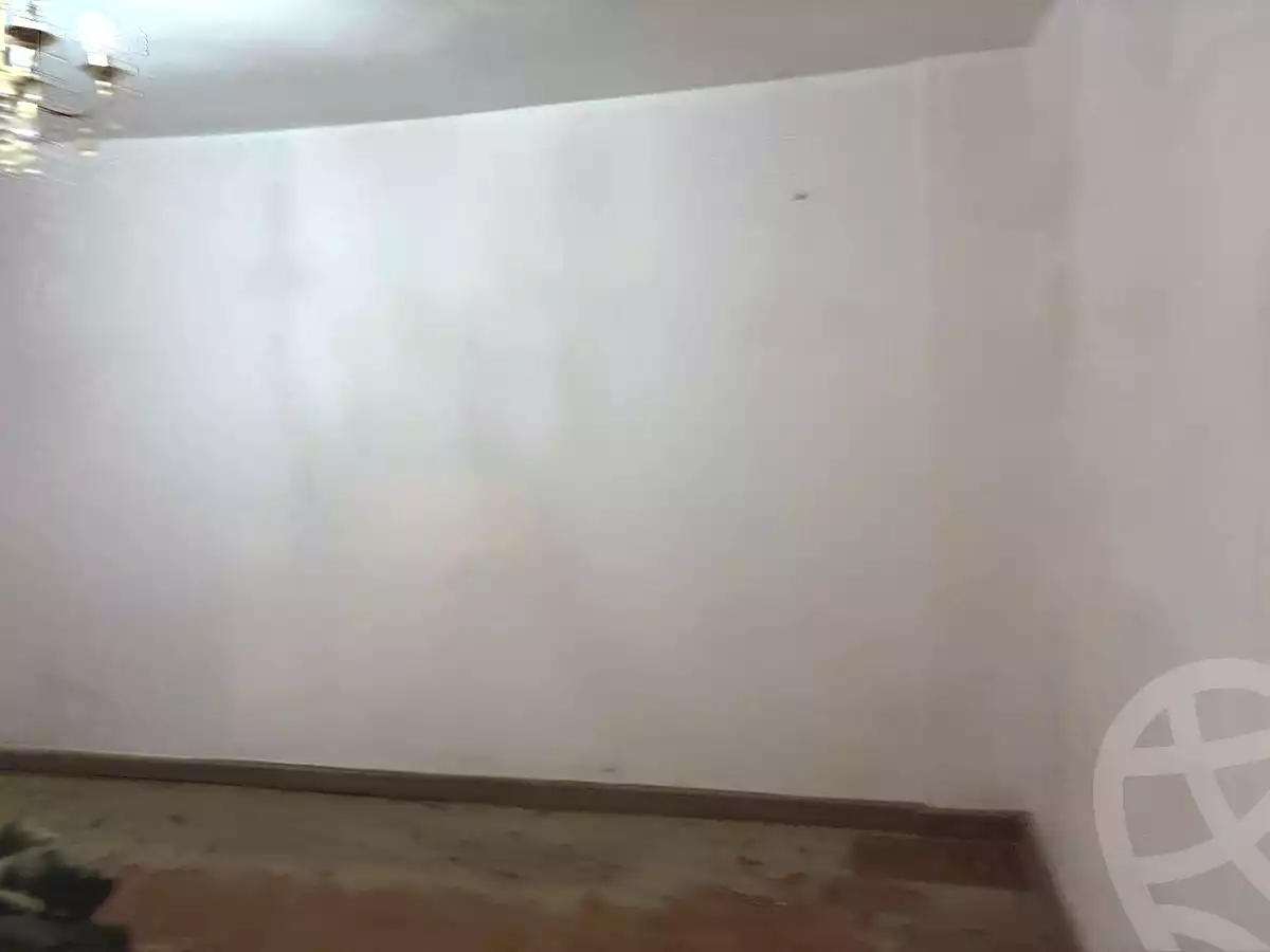 https://aqarmap.com.eg/ar/listing/7147490-for-sale-cairo-15th-of-may-mjwr-7
