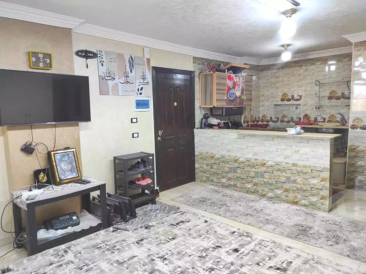 https://aqarmap.com.eg/ar/listing/7145201-for-sale-cairo-ain-shams-el-naam-mohammed-ezzat-tamom-st
