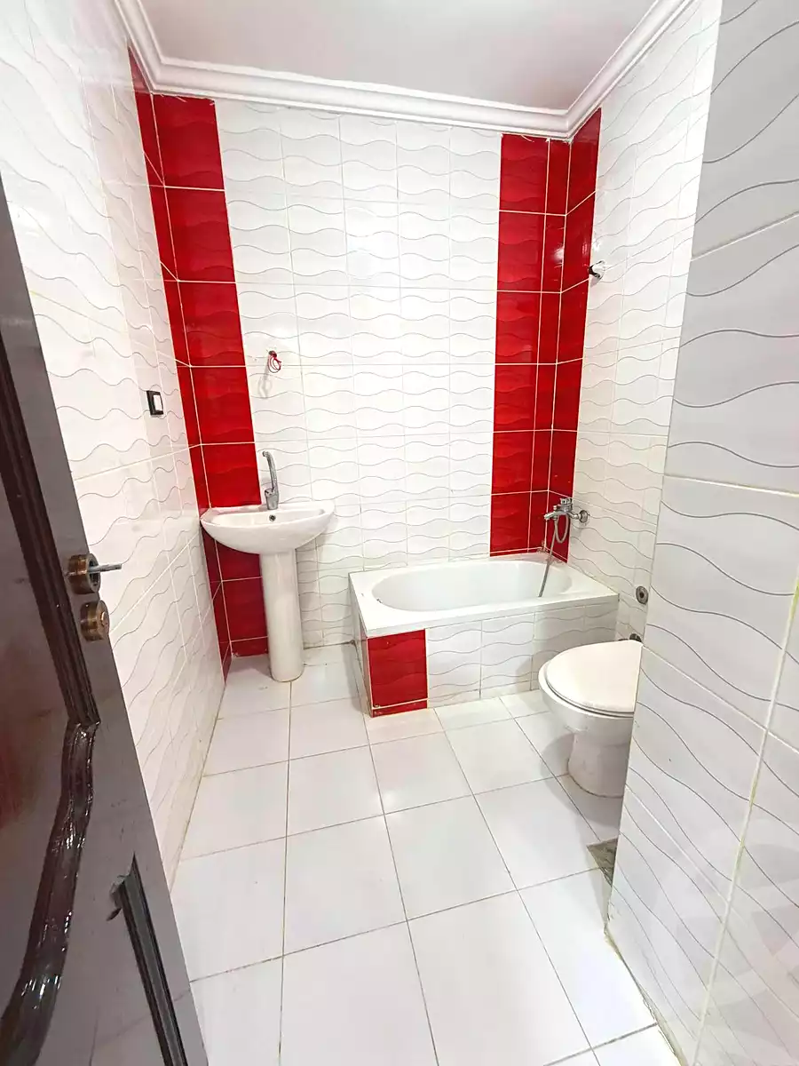 https://aqarmap.com.eg/ar/listing/7147830-for-sale-alexandria-al-agamy-shataa-el-nakheel